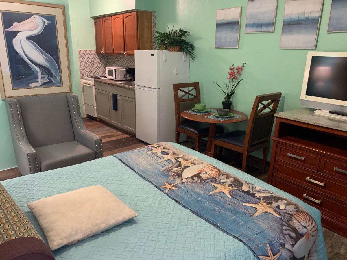 Michaels Siesta Motel Saint Petersburg Eksteriør billede