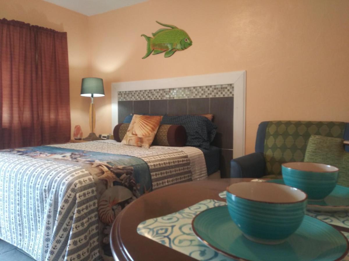 Michaels Siesta Motel Saint Petersburg Eksteriør billede